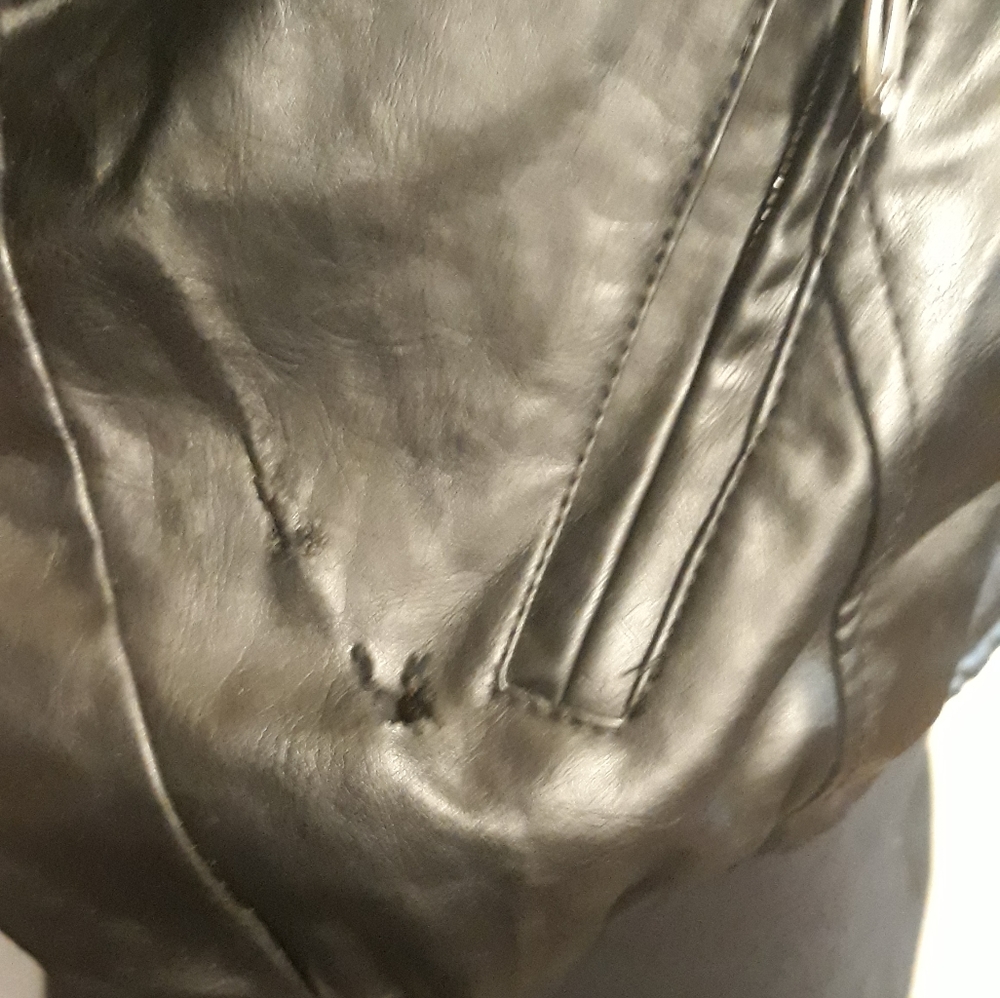 Covington Medium Leather Jacket - image 2